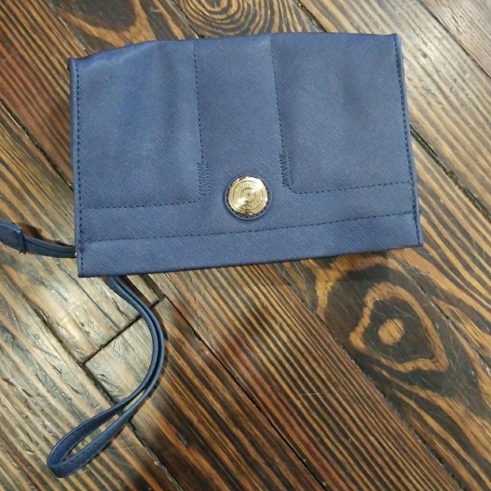 Tommy Hilfiger clutch